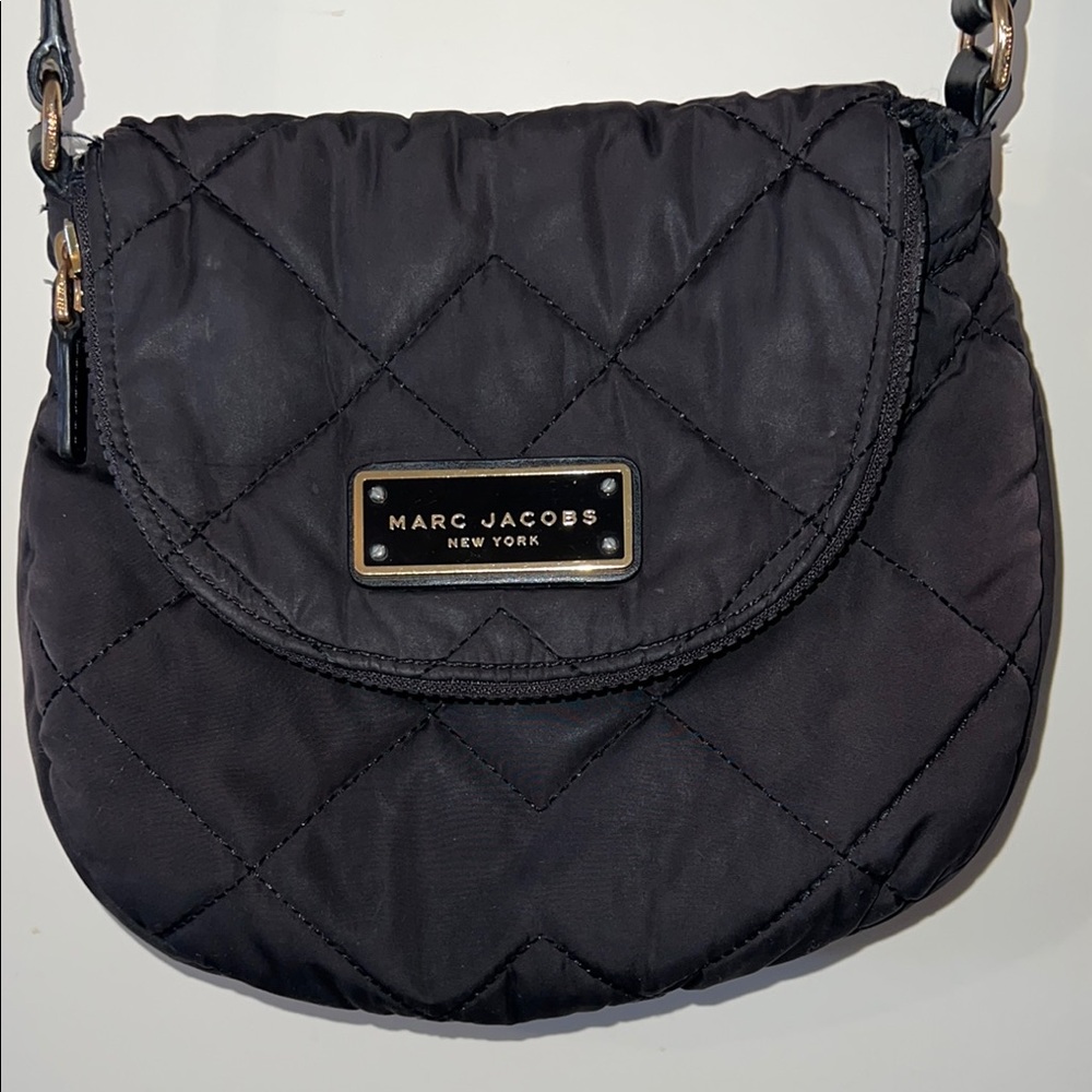 Marc Jacobs - Natasha - Black Quilted Crossbody Bag